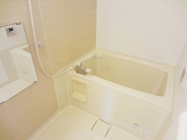 拡大写真:池田市石橋2丁目 1階103のバス