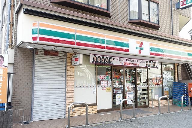 拡大写真:池田市住吉1丁目 2階203のコンビニ