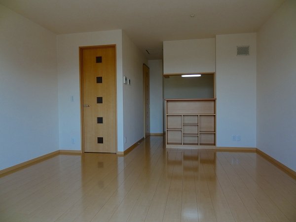 拡大写真:豊中市少路2丁目 2階202のリビング