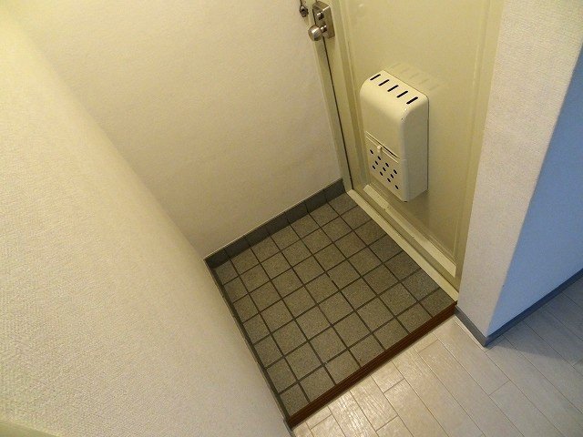 拡大写真:池田市石橋1丁目 202の玄関