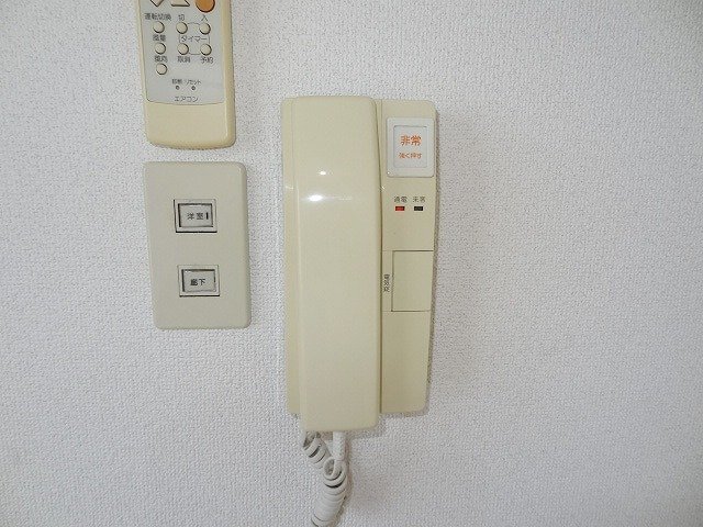 拡大写真:池田市石橋2丁目 1階101のインターホン