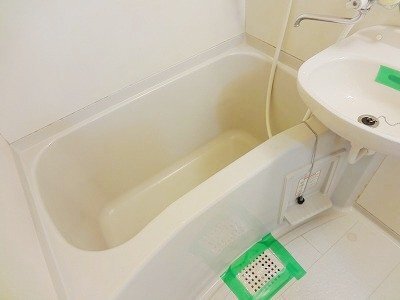 拡大写真:吹田市山田東3丁目 2階206の浴室