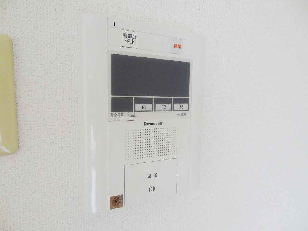 拡大写真:吹田市山田東3丁目 2階206のカメラ付インターホン