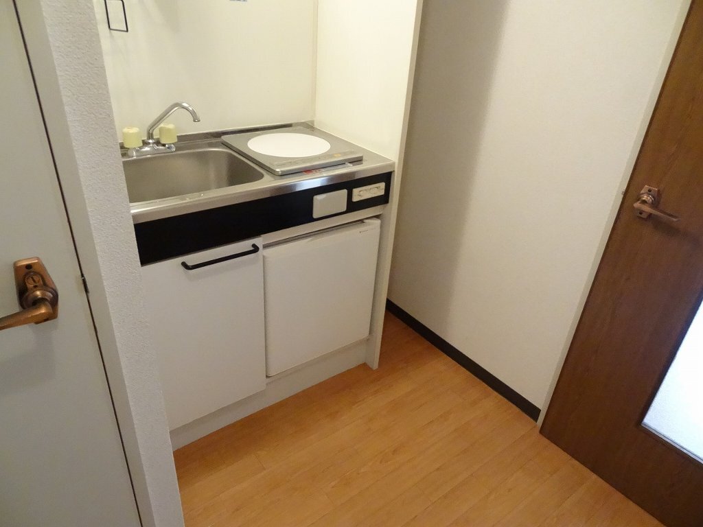 拡大写真:吹田市山田東3丁目 2階206のキッチンスペース
