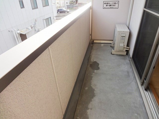拡大写真：箕面市小野原東３丁目 2階202のベランダ