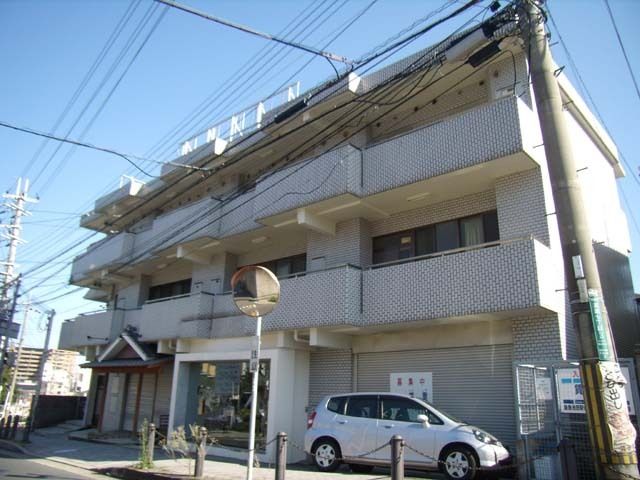 拡大写真：箕面市箕面７丁目 305の外観写真（昼）