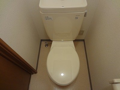 拡大写真:箕面市新稲1丁目 202のトイレ