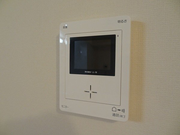 拡大写真:箕面市牧落1丁目 309のカメラ付インターホン