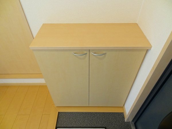 拡大写真:豊中市桜の町7丁目 103のクローゼット