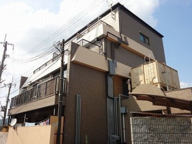 箕面市瀬川5丁目の外観