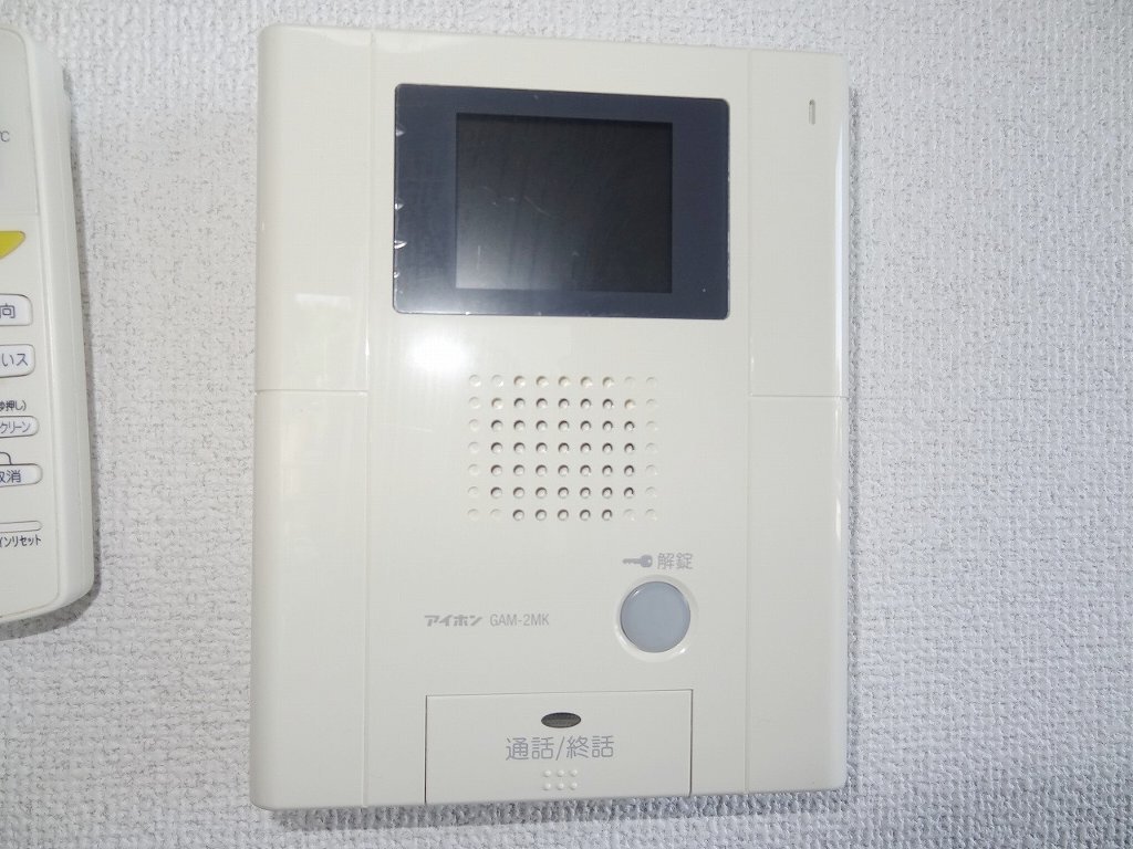 拡大写真:豊中市螢池東町1丁目 1階101のカメラ付インターホン