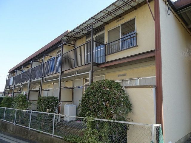 拡大写真：池田市畑１丁目 2階203の外観写真（昼）
