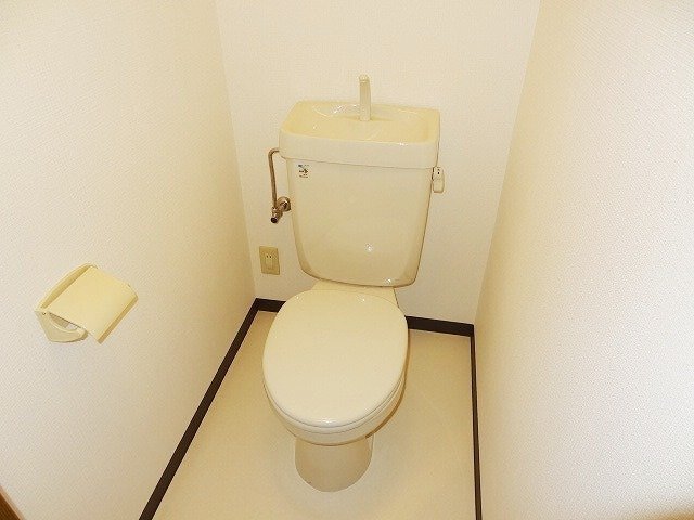 拡大写真:池田市石橋2丁目 3階601のトイレ
