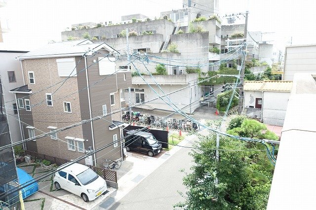 拡大写真:池田市天神1丁目 3階302の眺望
