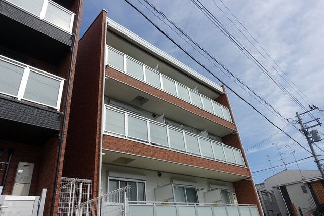 拡大写真:池田市井口堂1丁目 2階201の外観写真(昼)
