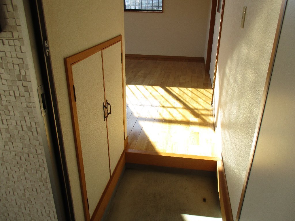 拡大写真：P＆サーム 2階201の下駄箱