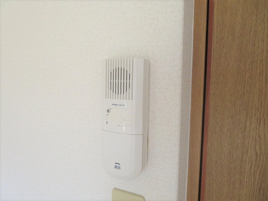 拡大写真:クレストスカーラ・カクB 3階302のインターフォン