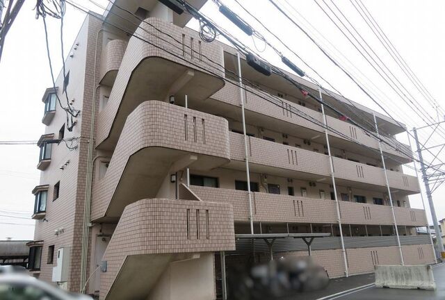 写真：グランメールアタゴの外観