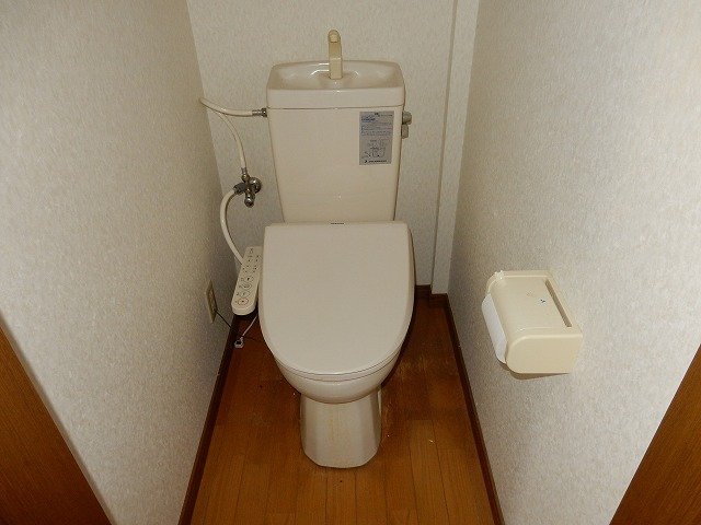 拡大写真:シャンティ別府 2階201のトイレ