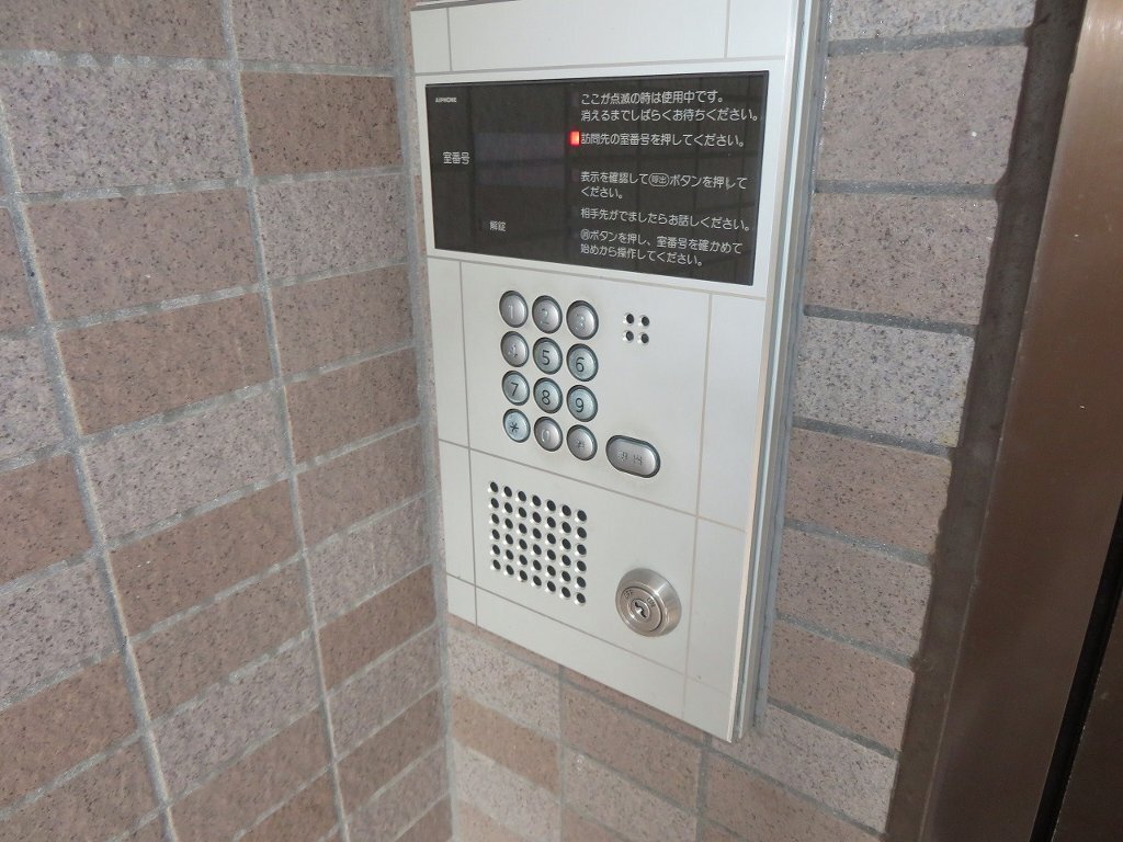 拡大写真:グリーンベル 3階301のオートロック完備