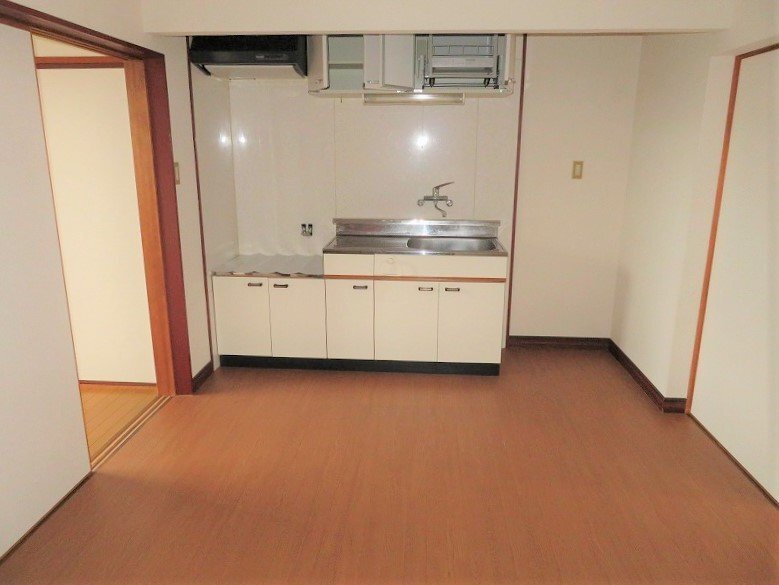 拡大写真:東海台ハイツ 2階203のキッチン