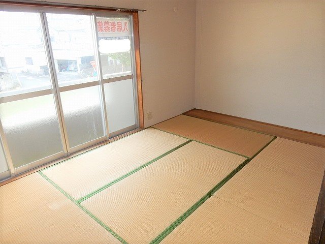 拡大写真:ファミーユ21 2階202の和室
