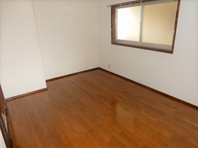 拡大写真:ファミーユ21 2階202の洋室