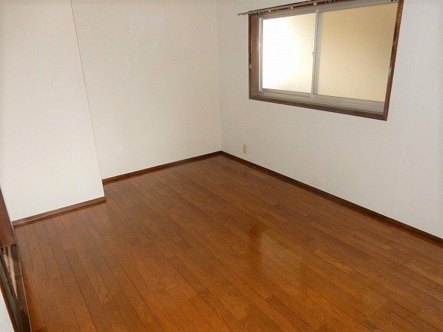 拡大写真:ファミーユ21 2階206の洋室