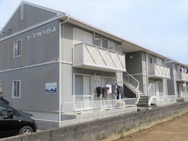 テースフルライトAの外観