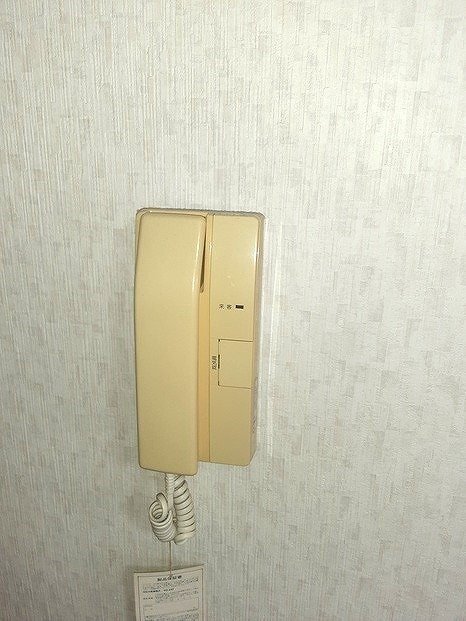 拡大写真:メゾンいけべ 2階205のインターフォン