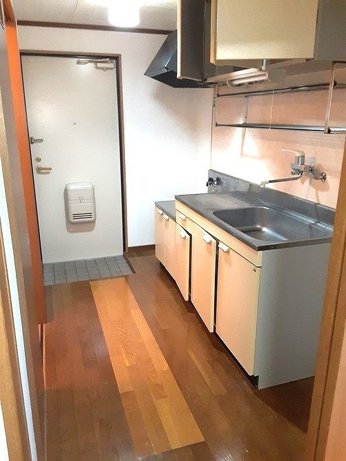 拡大写真:メゾンいけべ 2階205のキッチン