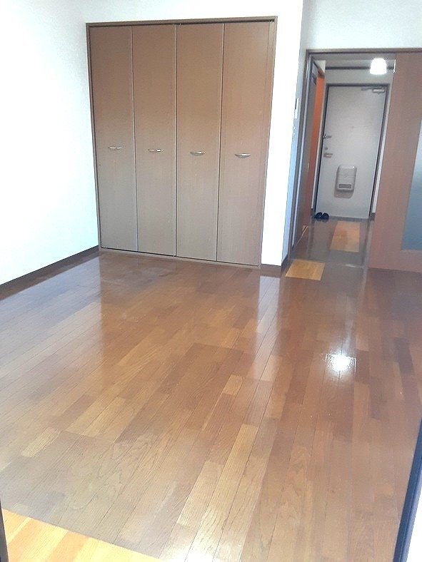 拡大写真:メゾンいけべ 2階205の室内