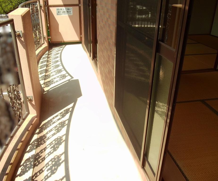 拡大写真:延岡市浜砂2丁目 102のバルコニー