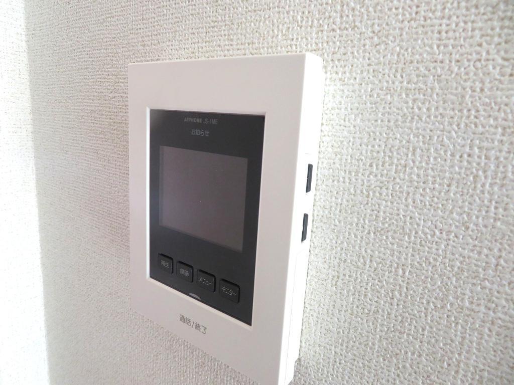 拡大写真:BIZ A 1階102のTVモニターフォン