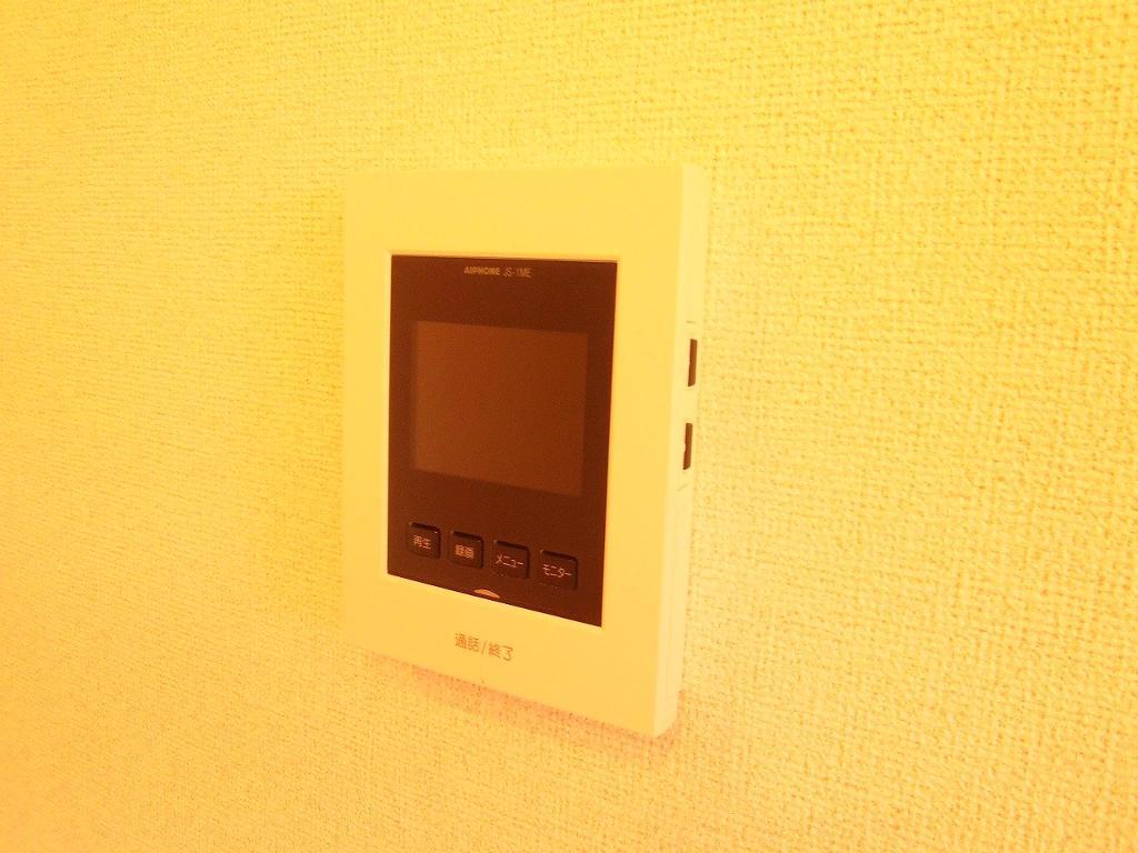拡大写真:サウスウェーⅧ A 1階101のTVモニターフォン