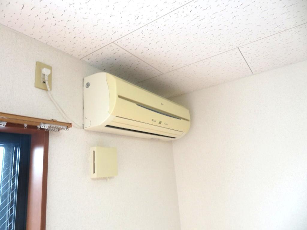 拡大写真:プラウド川原崎 2階202のエアコン
