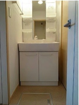 拡大写真：カーサフィオーレⅡ 2階201の洗面