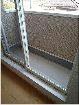 拡大写真：カーサフィオーレⅡ 2階201のベランダ