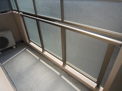 拡大写真：アクロス 2階201のベランダ