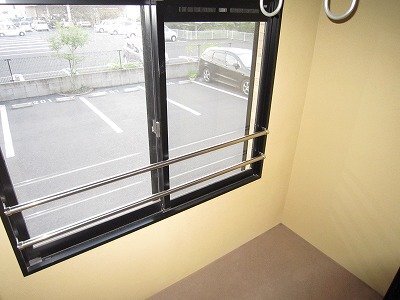 拡大写真:プリマベーラ 2階303のベランダ
