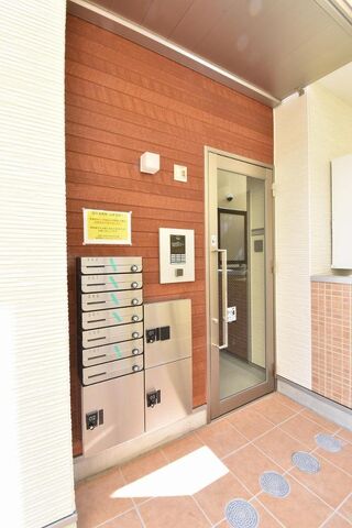 拡大写真:ハーモニーテラス高道町Ⅵ 2階202の外観写真(昼)