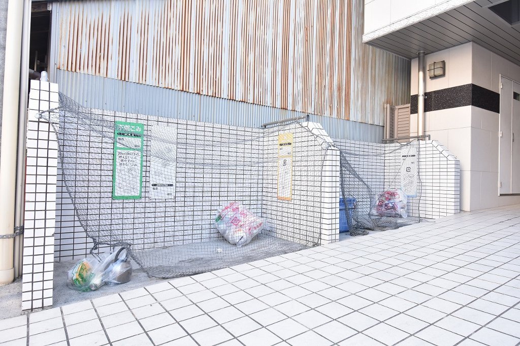 拡大写真:プランドール名駅 6階605の共有部分