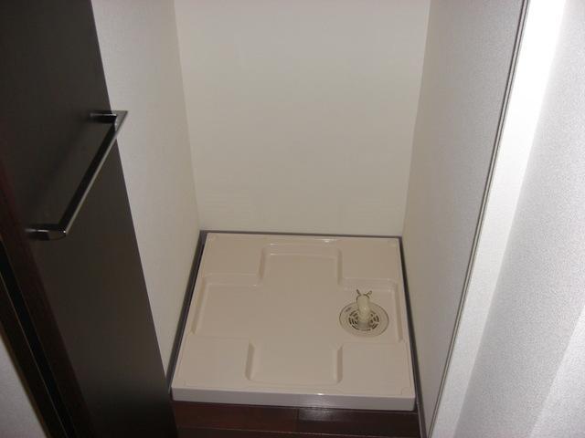 拡大写真:ライジングコート名古屋駅南 4階404の室内設備