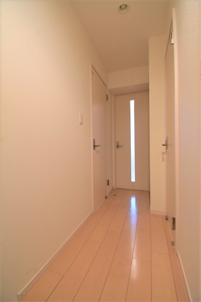 拡大写真:Etoile中村(エトワール中村) 1階101の廊下