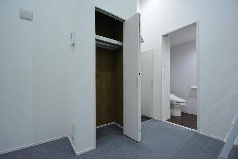 拡大写真:パレッタ小本WEST 1階102の収納