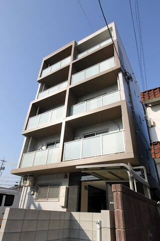 写真:Brave亀島本陣の外観