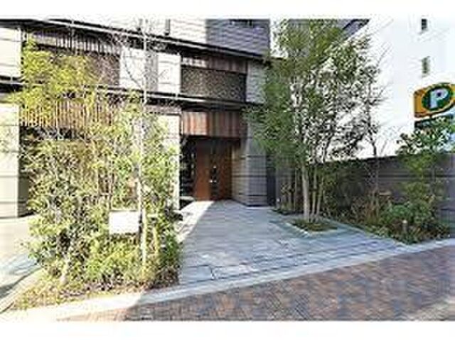 拡大写真:プラウドタワー名古屋伏見 11階1104の外観写真(昼)