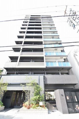 ディアレイシャス名古屋太閤通の外観