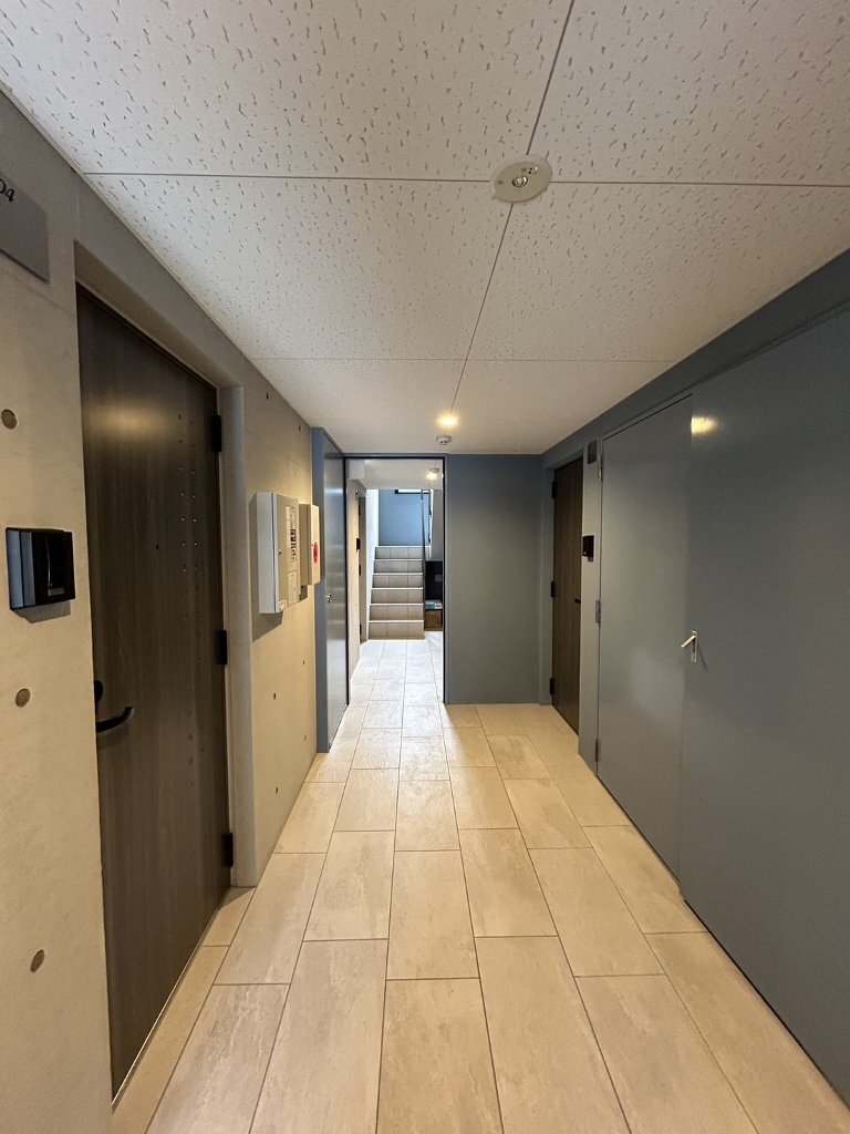 拡大写真：ｑｕａｄｏｒ名古屋ＷＥＳＴ(クアドール) 1階105の共有部分