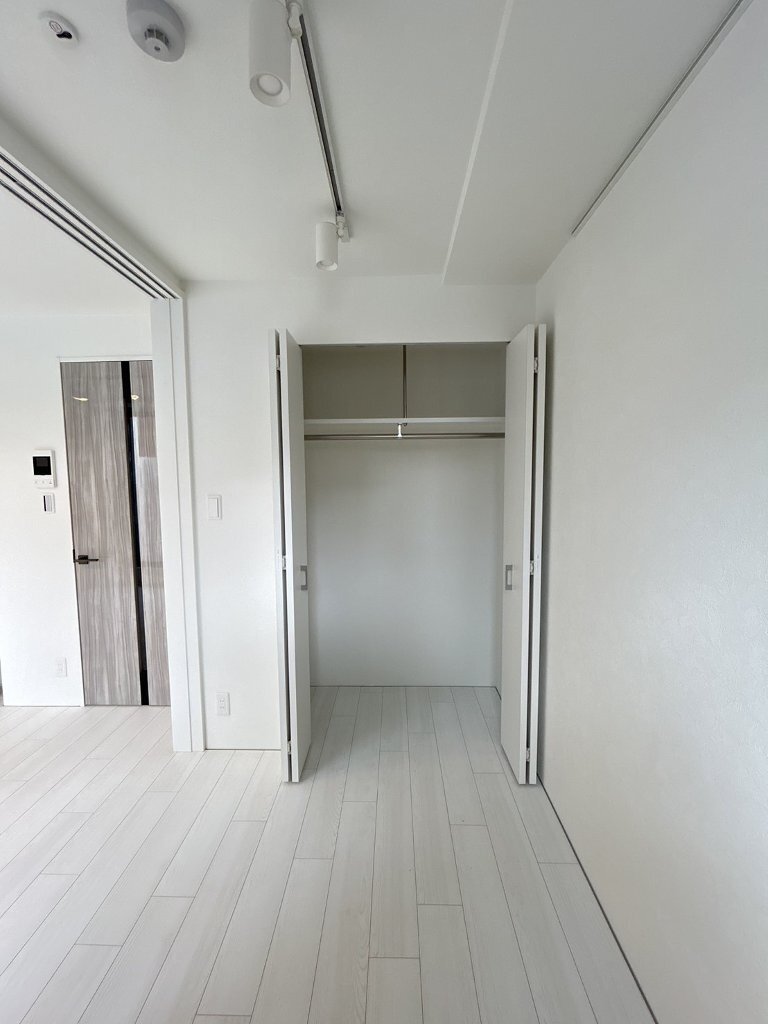 拡大写真：ｑｕａｄｏｒ名古屋ＷＥＳＴ(クアドール) 1階105の収納